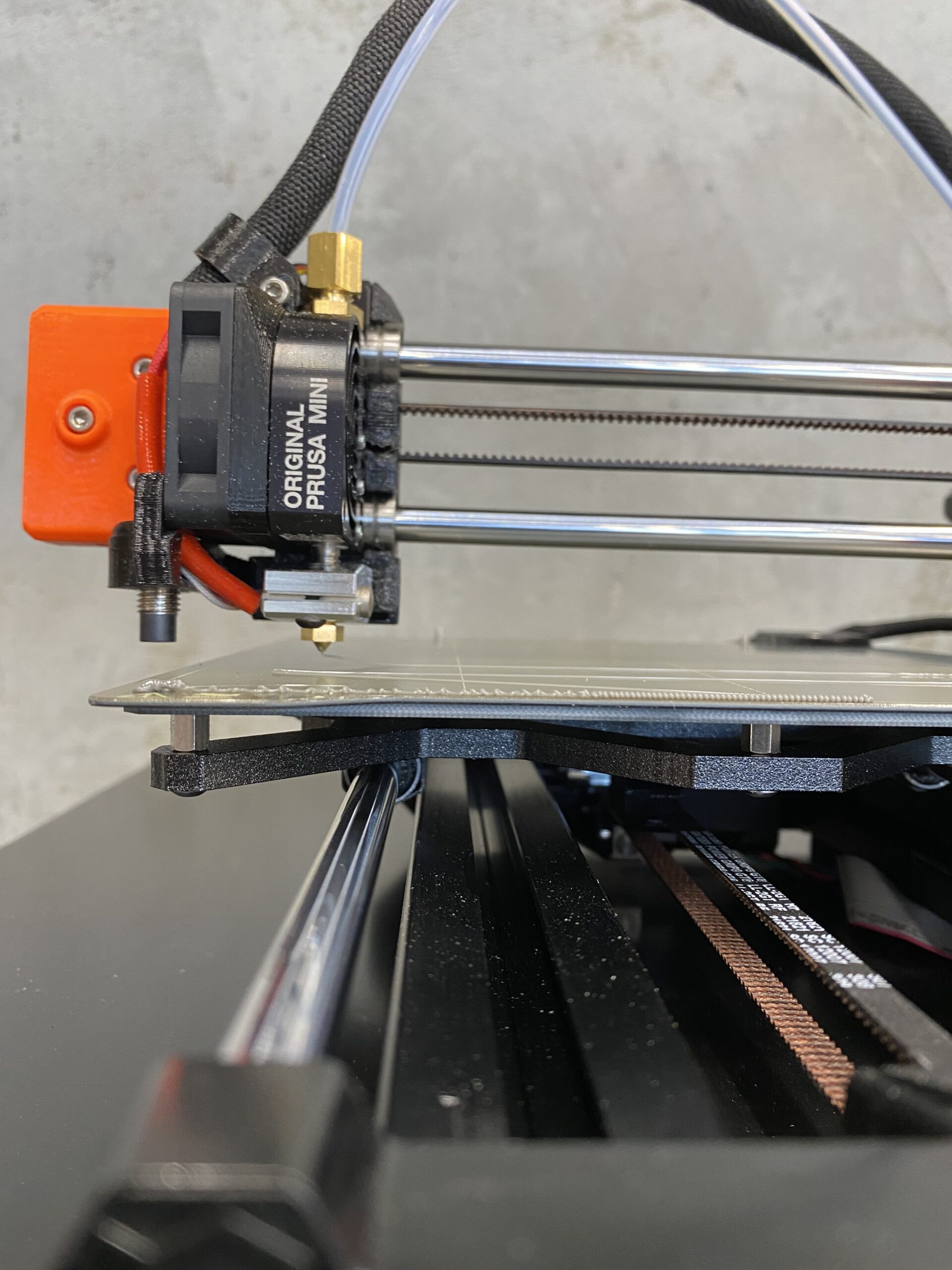 Print bed not level – Assembly and first prints troubleshooting ...